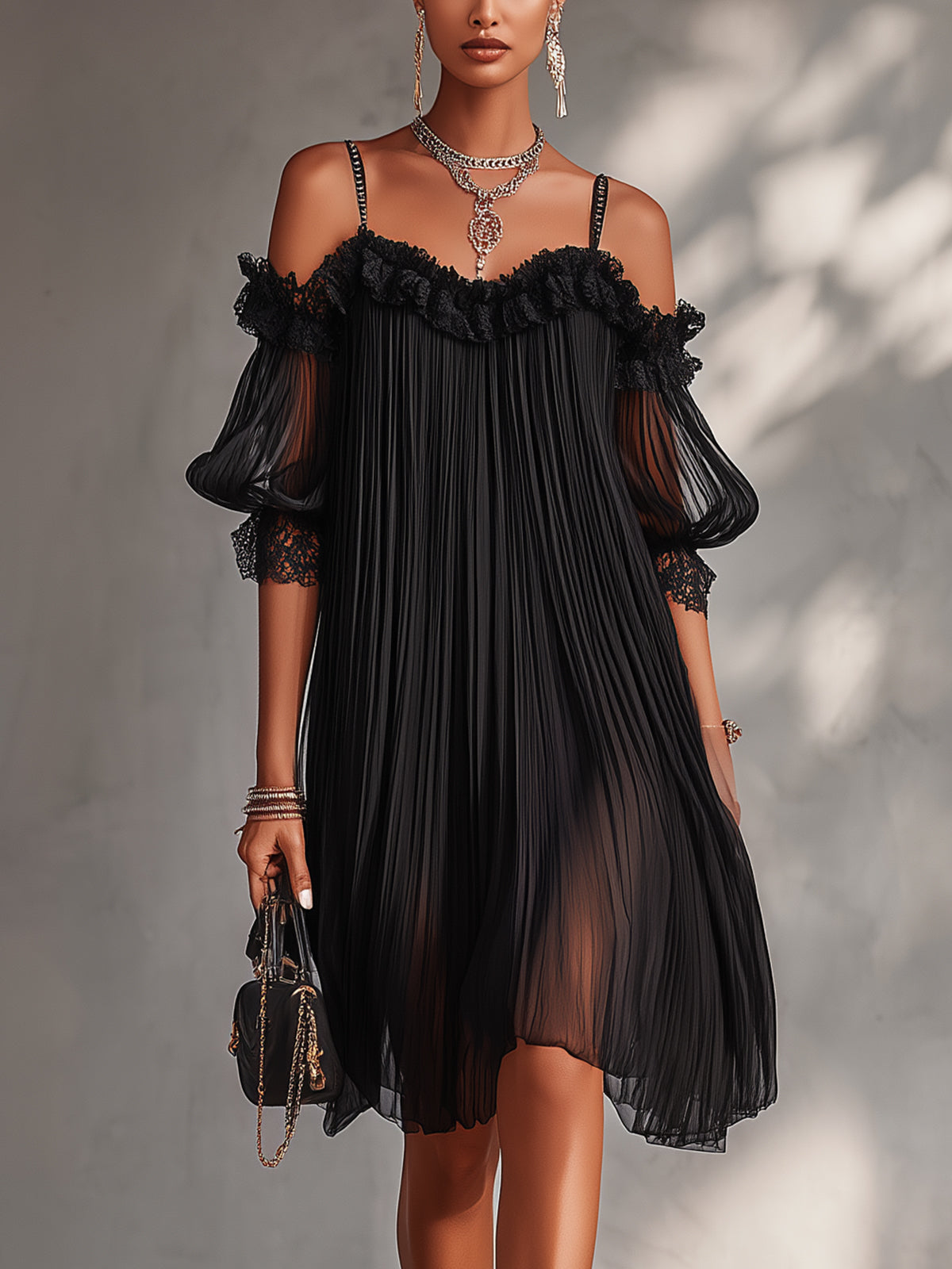 Venlora Mode | Mini robe noire en mousseline à épaules dénudées et bordure en dentelle