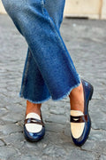 Daniela | Navy Blue Moccasins