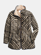 Venlora Mode| Léa Quilted Jacket with Drawn Circles