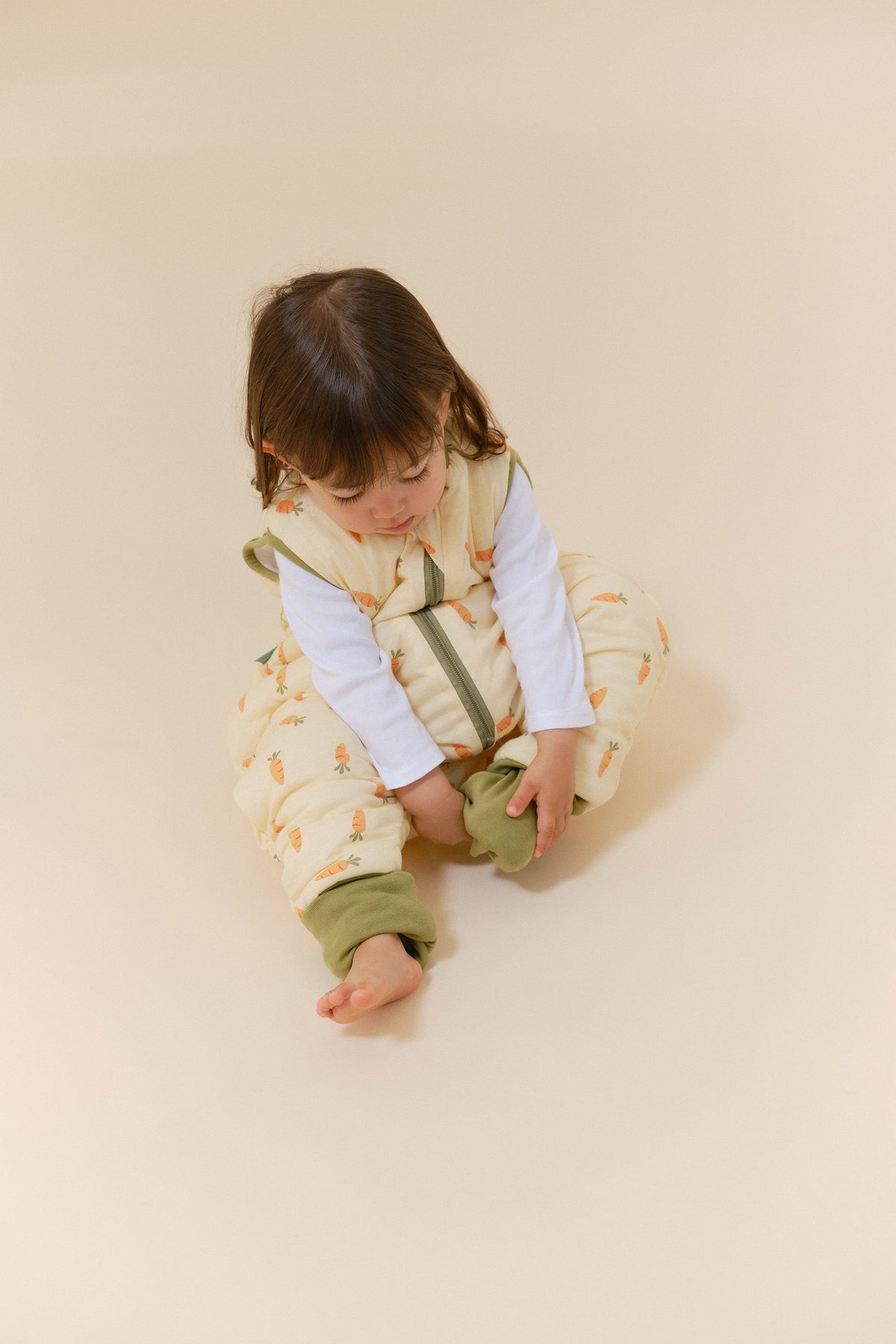Combinaison de sommeil avec chaussettes - Carottes - TOG 2.5