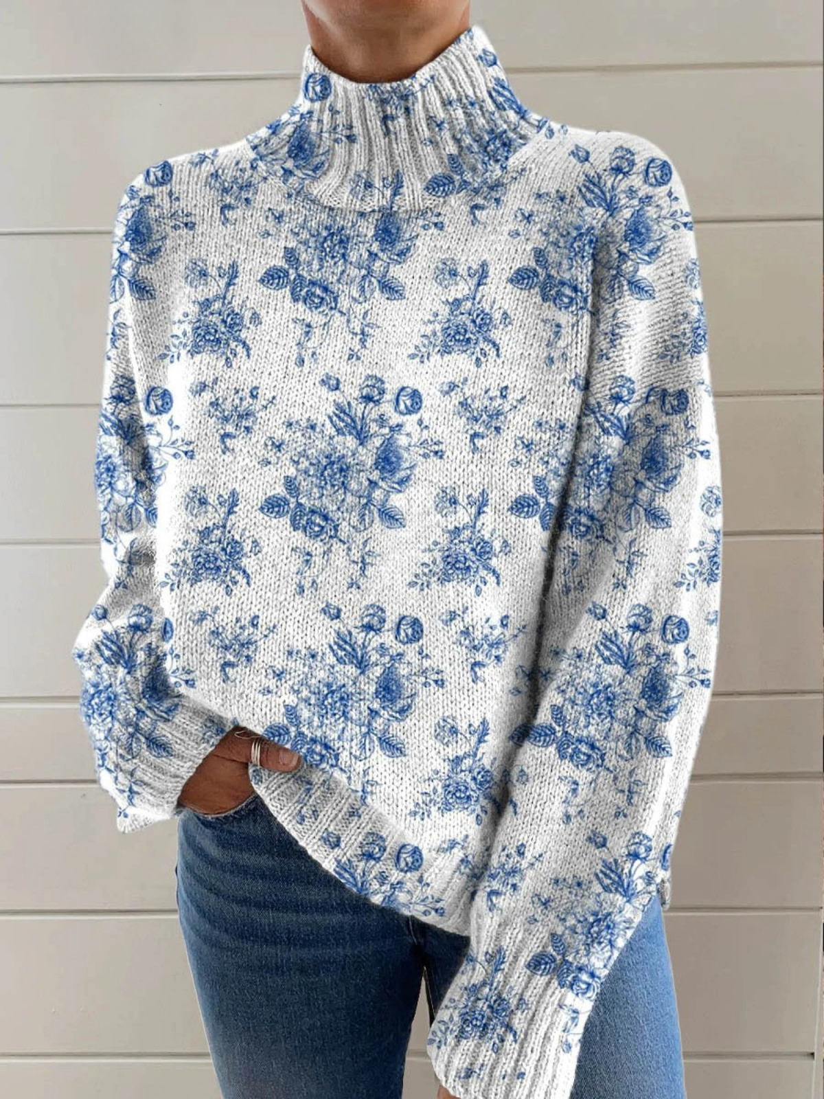 Foi | Floral High Neck Pullover
