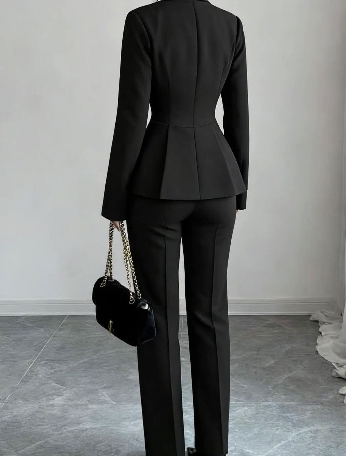 Élégante Tenue d'Automne