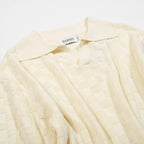 Chemise polo rétro blanc cassé à texture, col V pour homme