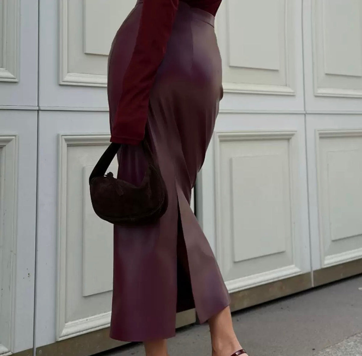 JUPE LONGUE EN CUIR