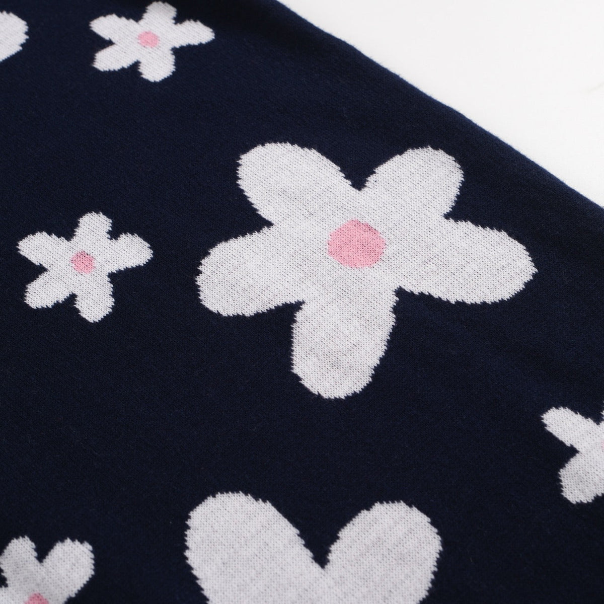 Polo tricot vintage marine à motifs marguerites pour homme – Col rose rétro des années 70