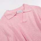 Chemise légère à col V pour homme en tricot gaufré rose rétro des années 60