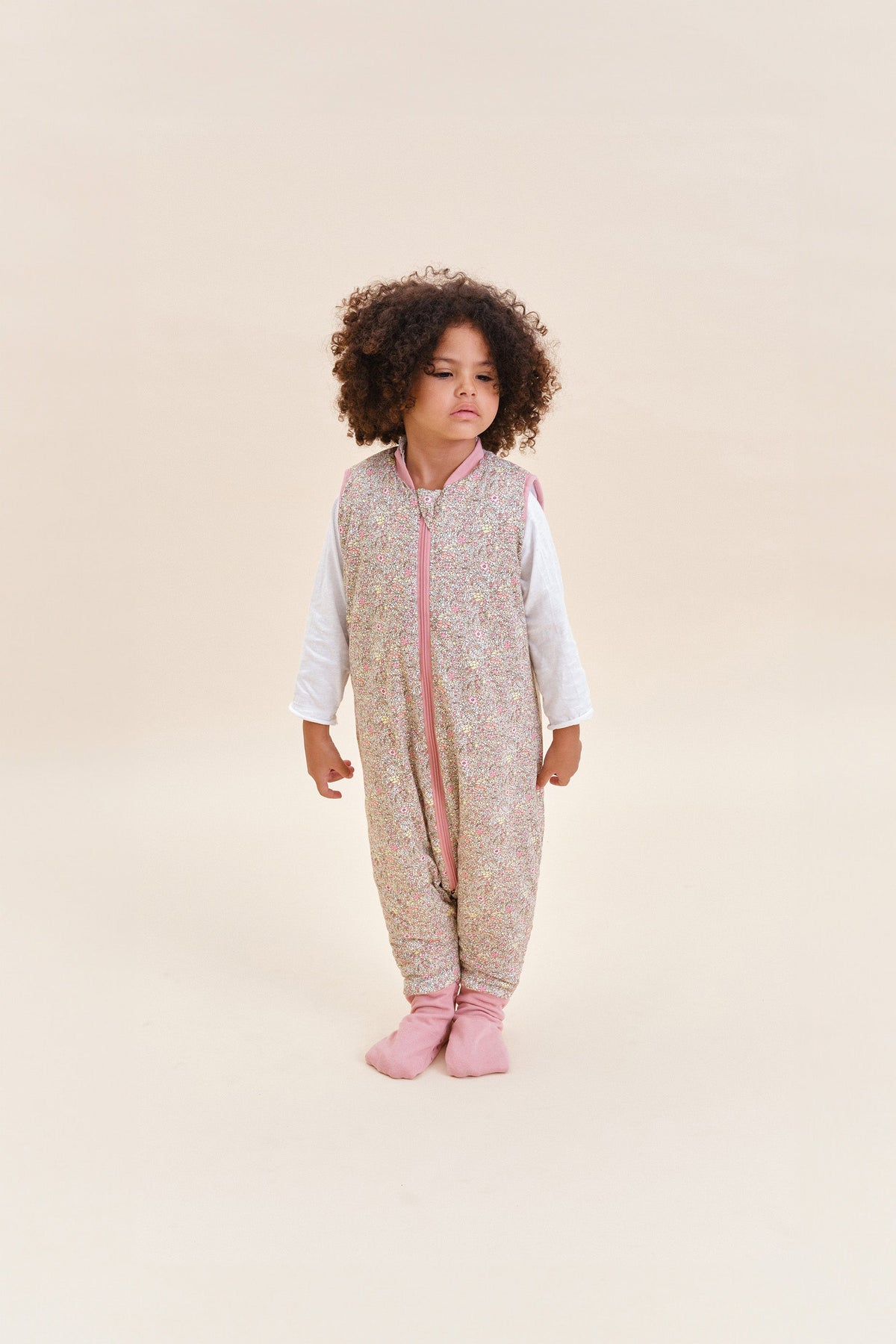 Combinaison de sommeil avec chaussettes - Floral Pastel - TOG 2.5