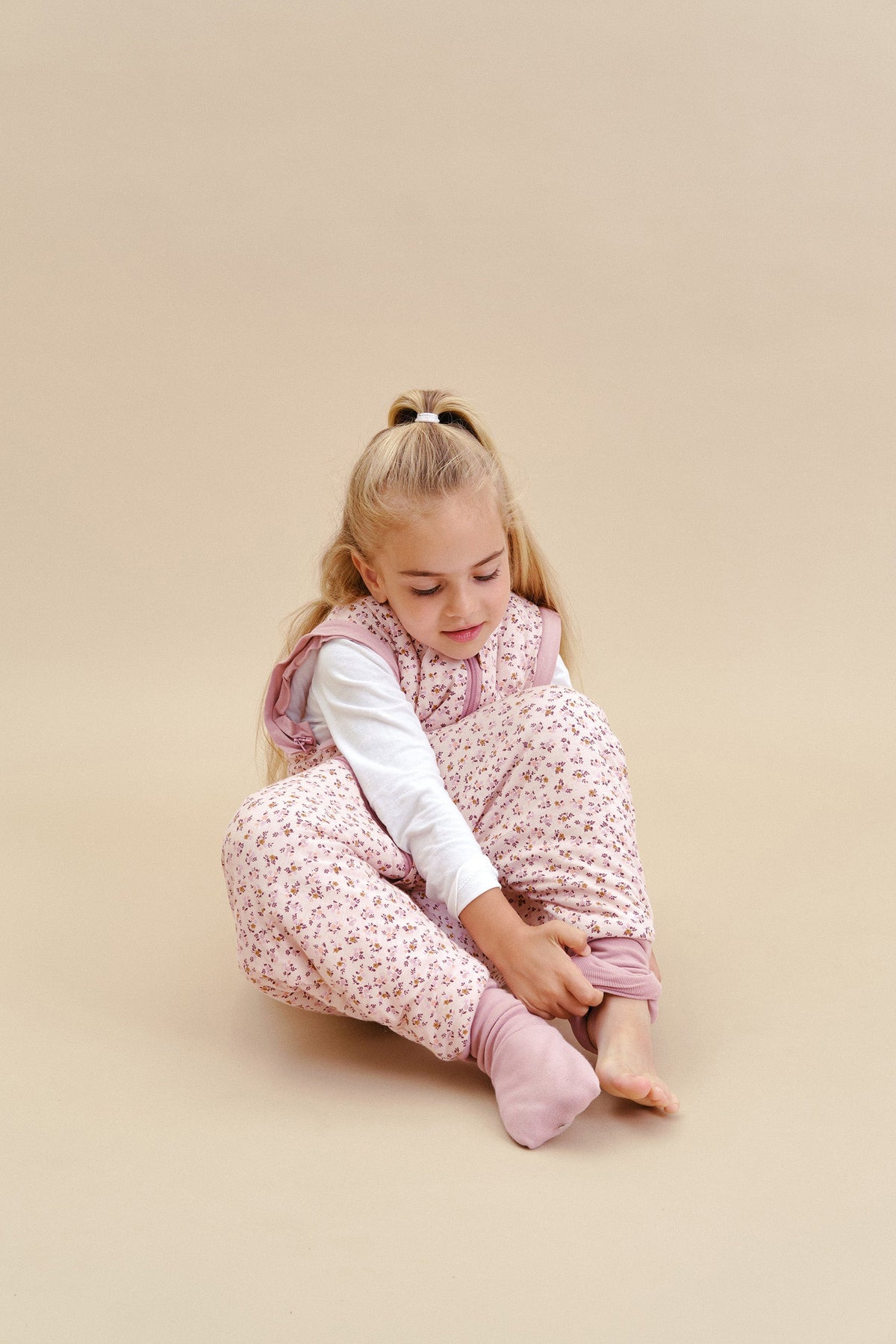 Combinaison de sommeil avec manches et chaussettes - Rose Brume - TOG 2.5