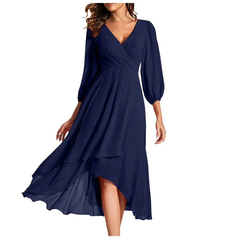 Venlora Mode | Une robe élégante à ourlet asymétrique et manches fluides, pour un look raffiné