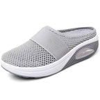 Luna | Women's Moccasin Clogs