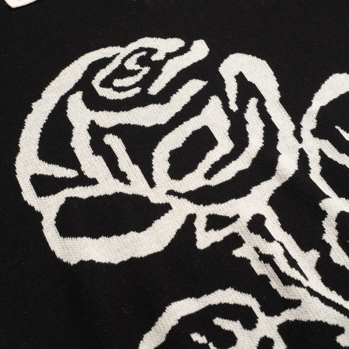 Pull vintage en jacquard rose et noir à col V pour homme