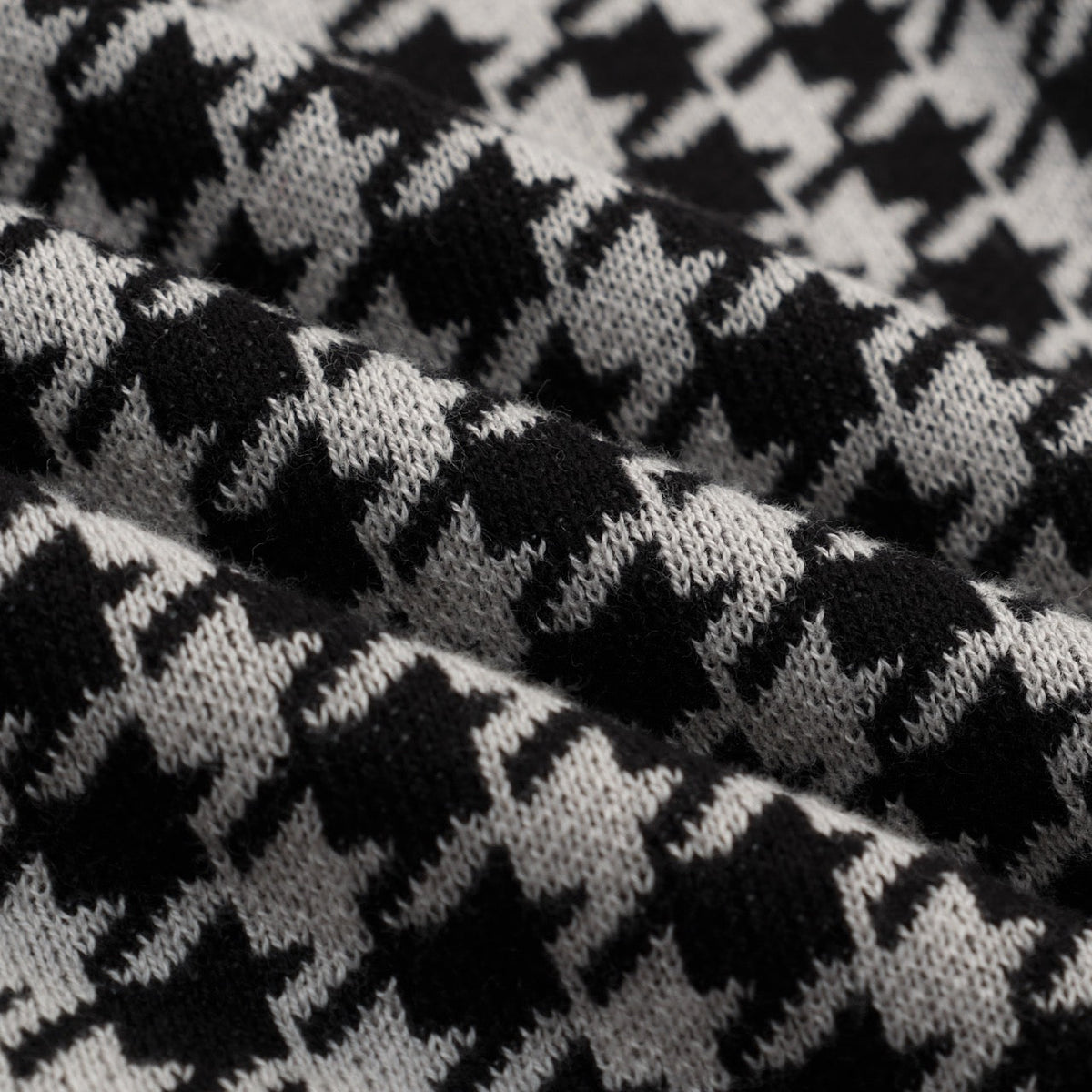 Cardigan noir rétro pour homme en tricot avec broderie artistique en forme de cœur