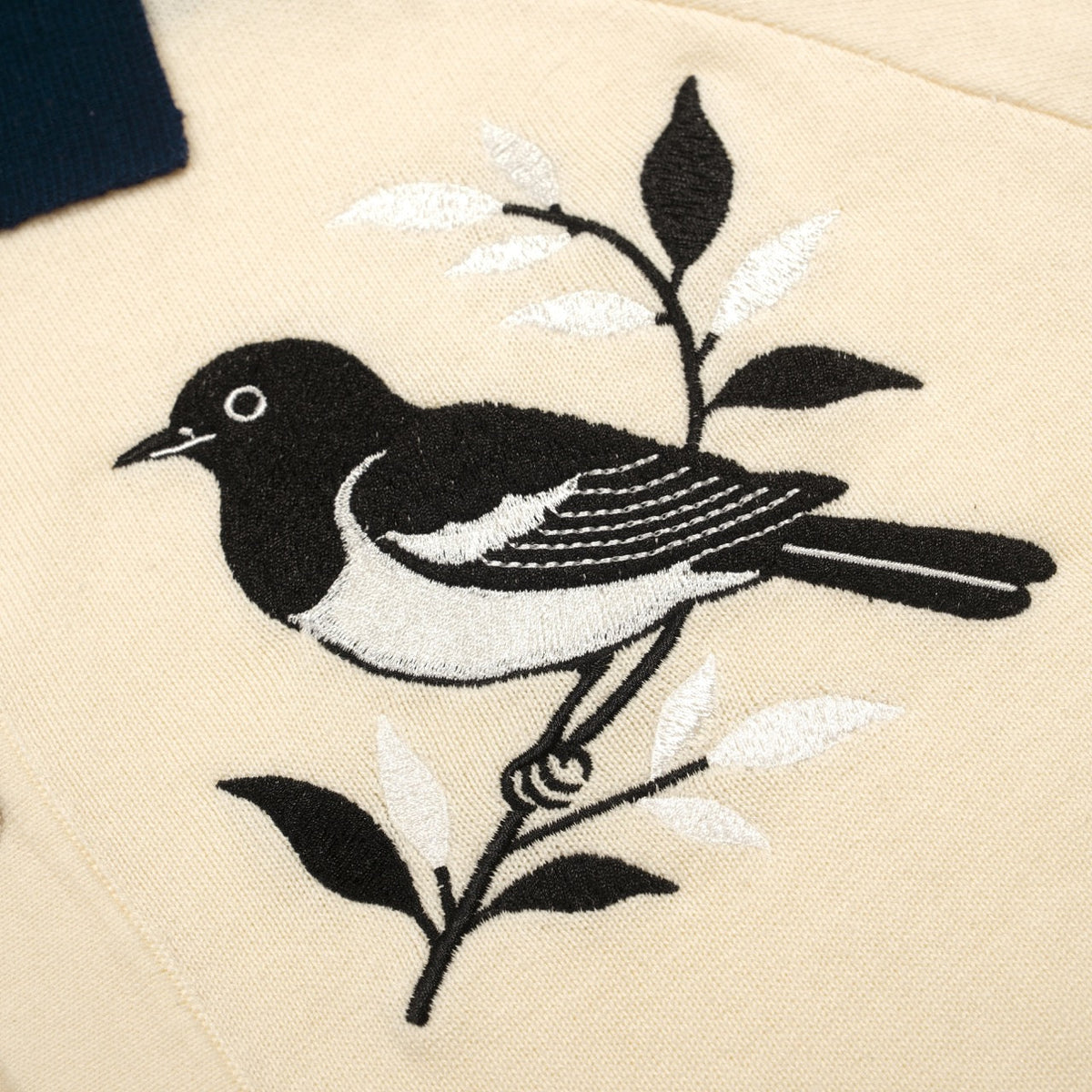Cardigan vintage à rayures abricot et blanc pour homme, orné de broderies d'oiseaux