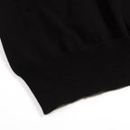 Polo noir à rayures pour homme avec broderie cœur rétro