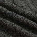 Pull en maille grise rétro minimaliste pour homme avec cœur brodé