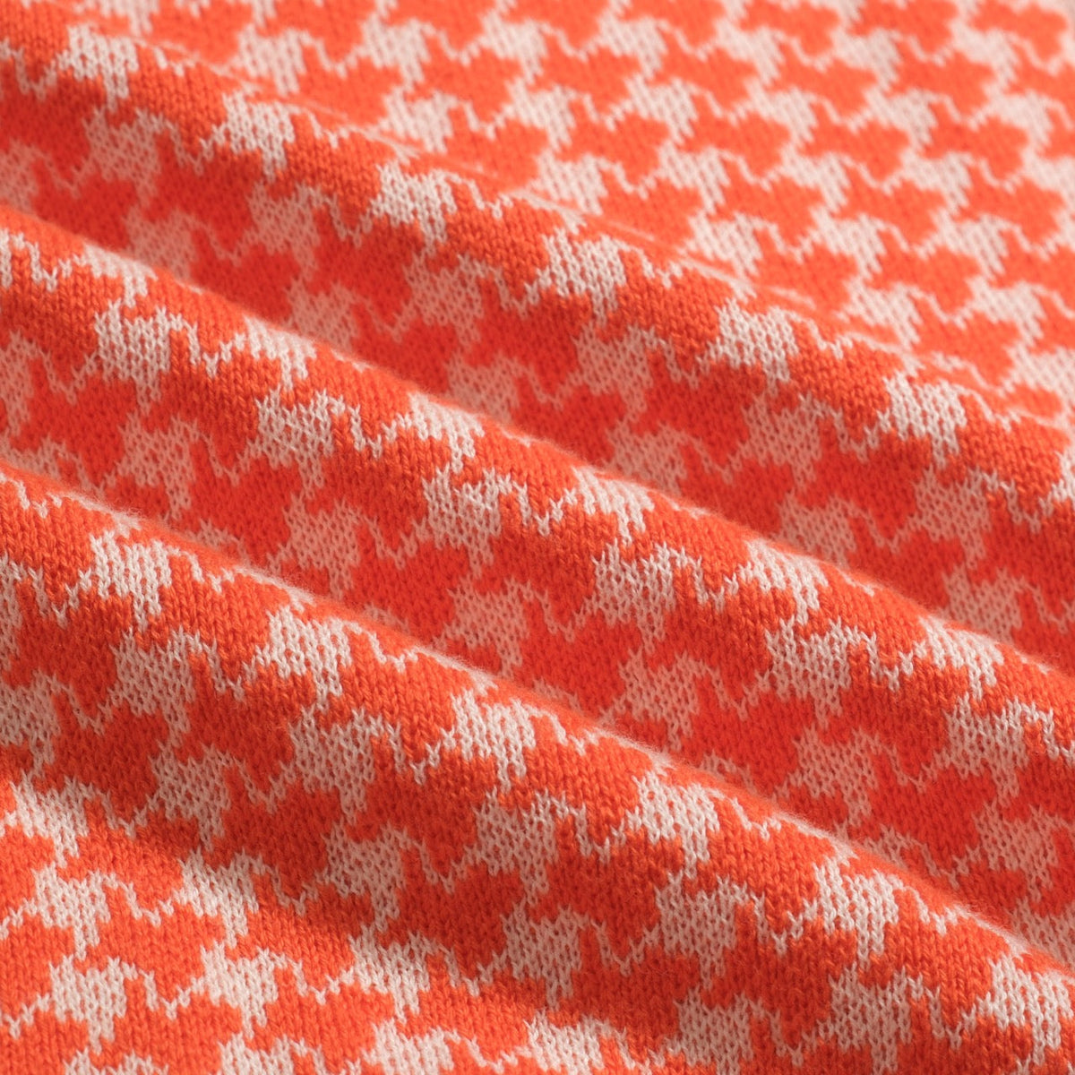 Pull en maille jacquard orange à motif pied-de-poule classique pour homme