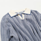 Polo tricoté bleu pour homme au style sportif des années 70
