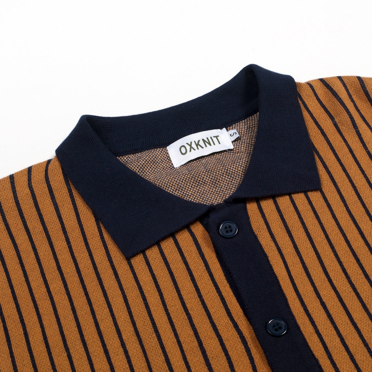 Pull en tricot rayé marron style années 60 pour homme