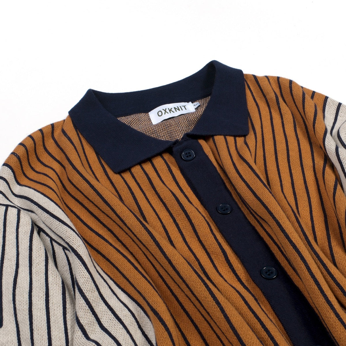 Pull en tricot rayé marron style années 60 pour homme