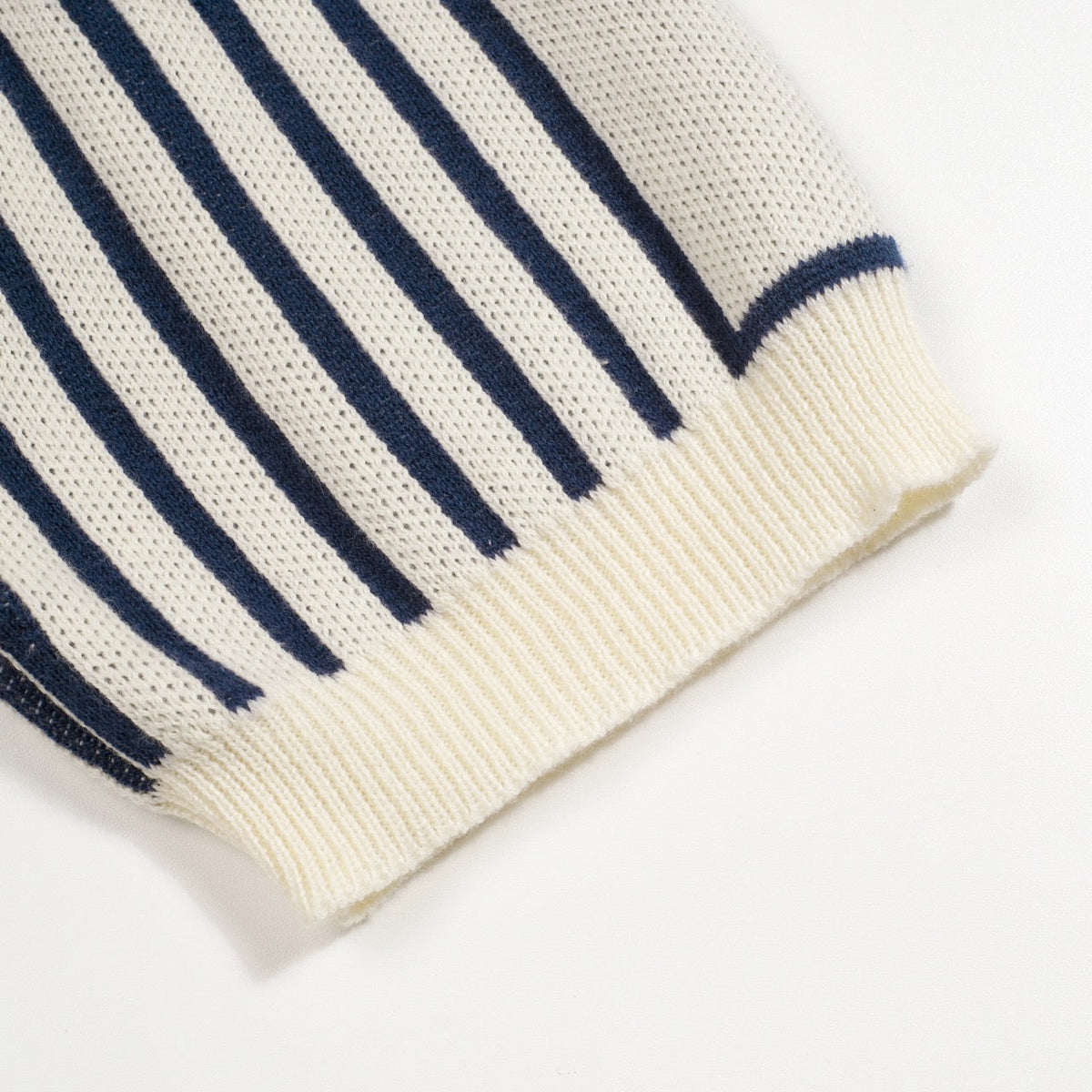 Polo en maille jacquard à motifs irréguliers, style Mod des années 60 pour homme