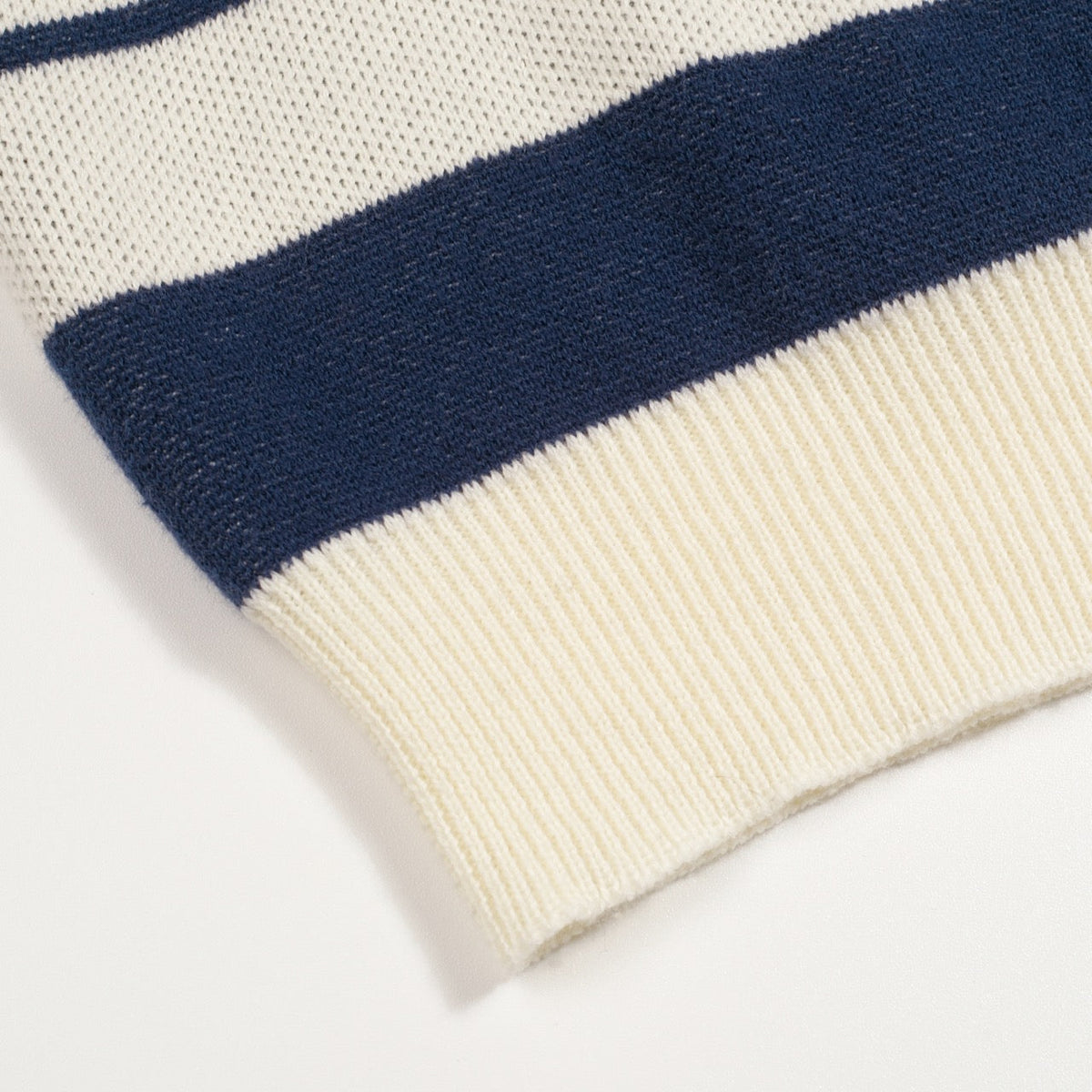 Polo en maille jacquard à motifs irréguliers, style Mod des années 60 pour homme