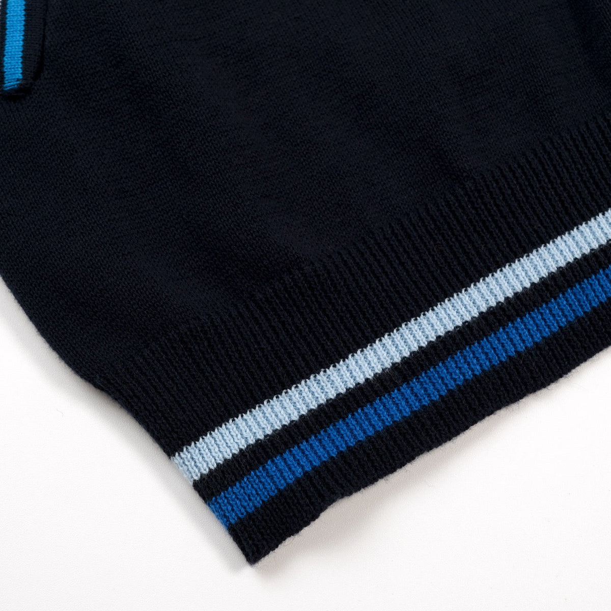 Cardigan rétro en tricot jacquard à rayures zigzag bleu marine pour homme