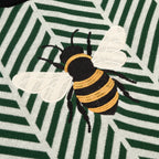 Classique T-shirt vert pour homme en tricot avec broderie d'abeille