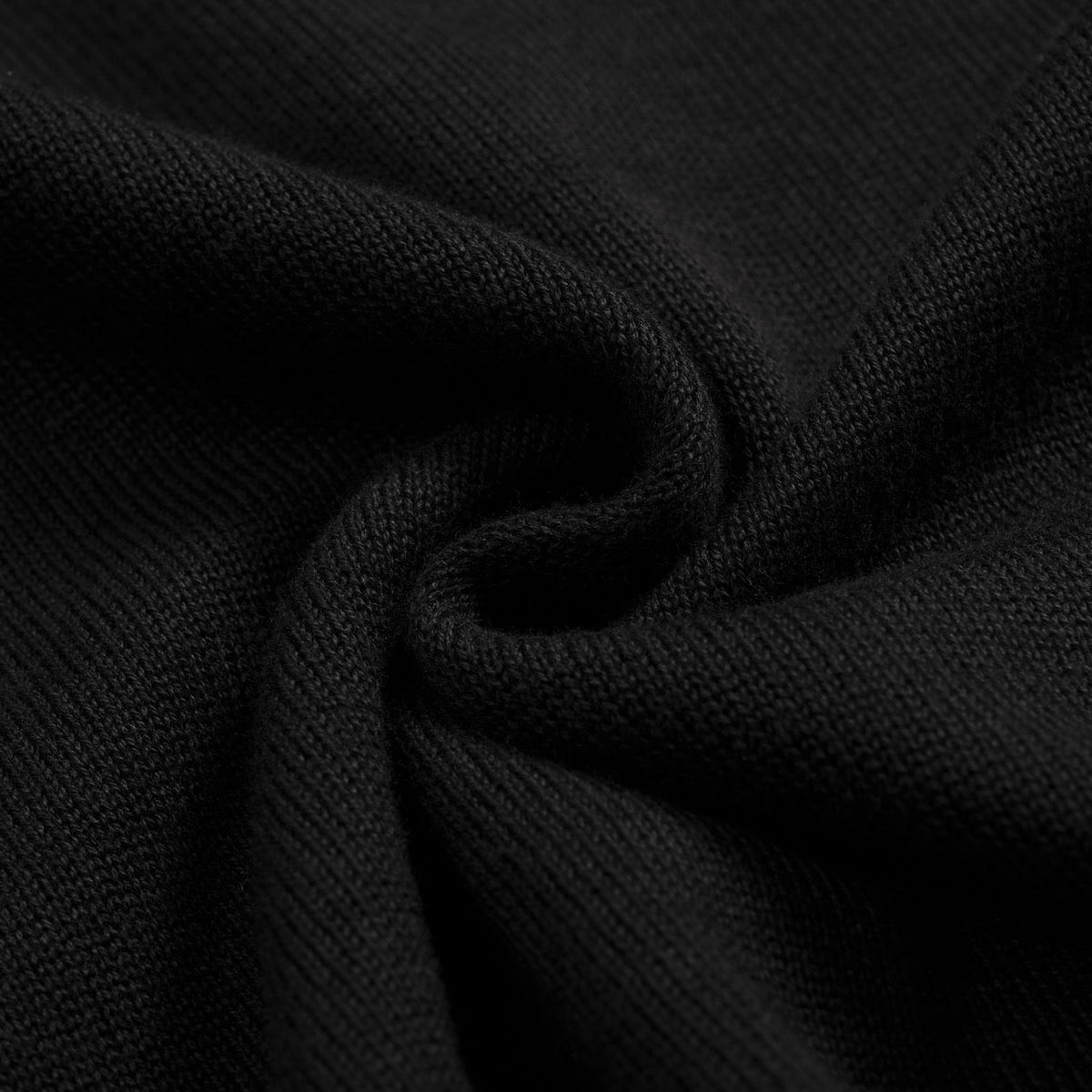 Pull Classique Noir Rétro pour Homme avec Broderie de Tigre