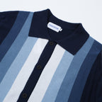 Chemise à rayures verticales rétro des années 60 pour homme – Bleu marine et ciel avec boutons polo