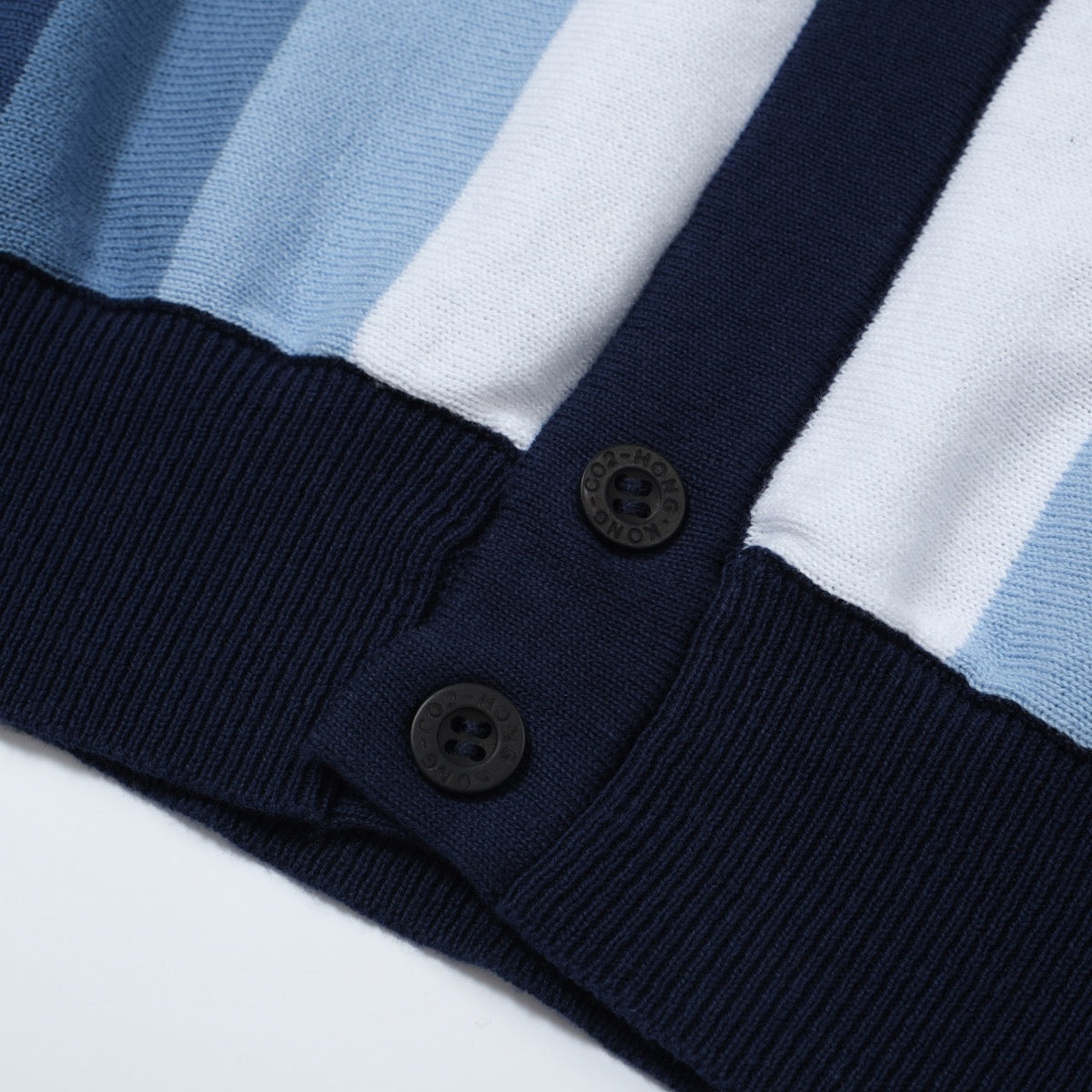 Chemise à rayures verticales rétro des années 60 pour homme – Bleu marine et ciel avec boutons polo