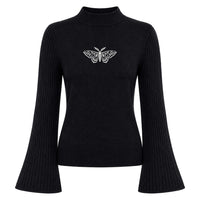 Pull en maille noir à col roulé pour femmes avec broderie de papillon et manches évasées