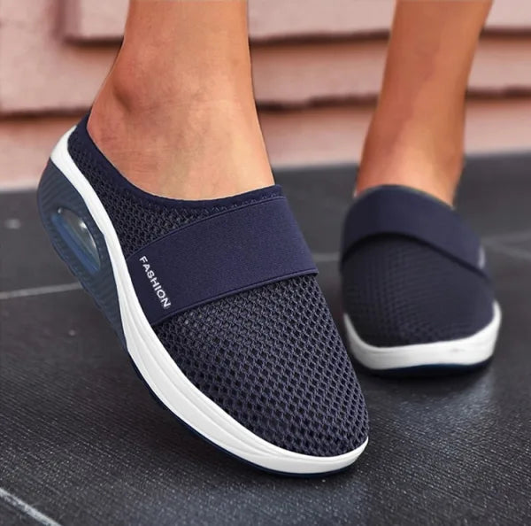 Luna | Women's Moccasin Clogs