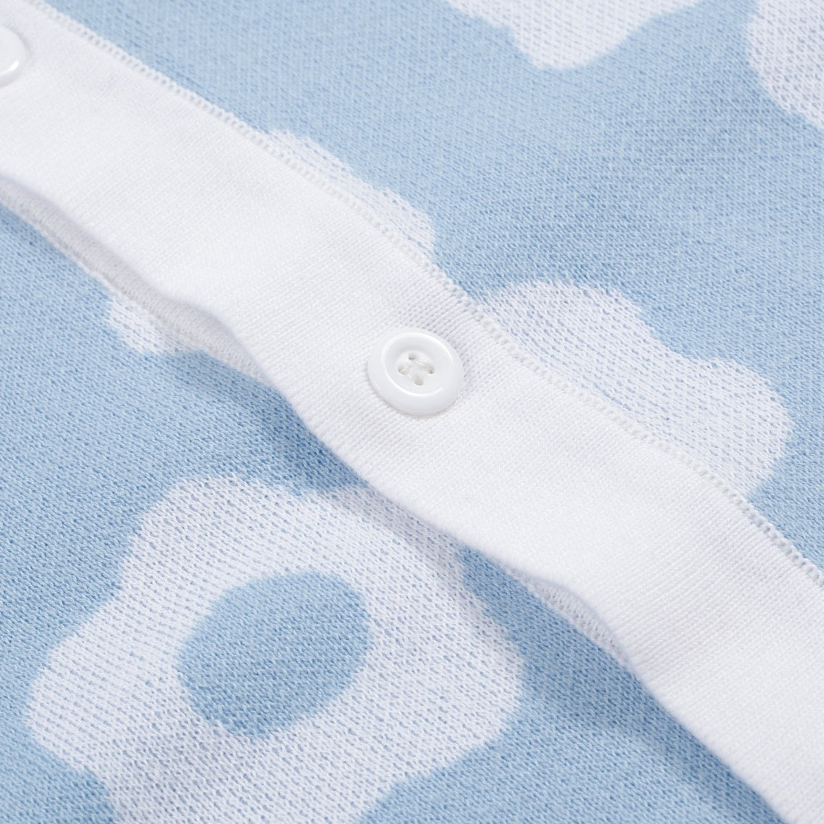 Pull en tricot pour homme des années 60 - Bleu clair avec motif floral rétro blanc