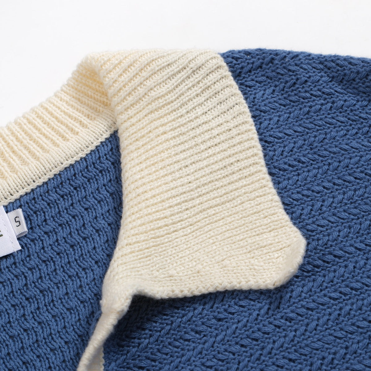 Pull en tricot pour homme style années 70 – Col large rétro à manches courtes bleu