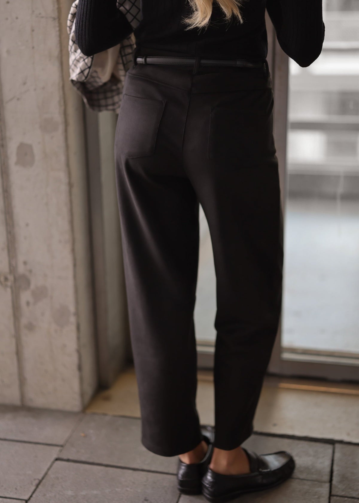 Pantalon à Jambes Barrel en Velours - noir