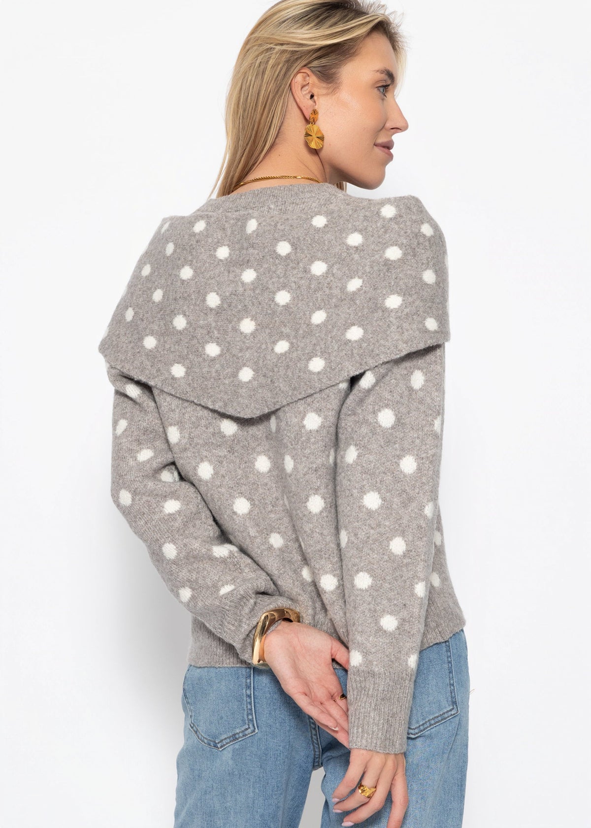 Pull à pois avec écharpe - taupe