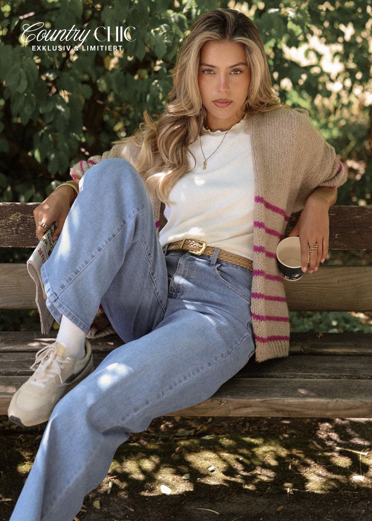 Cardigan rayé avec coutures extérieures - beige-berry