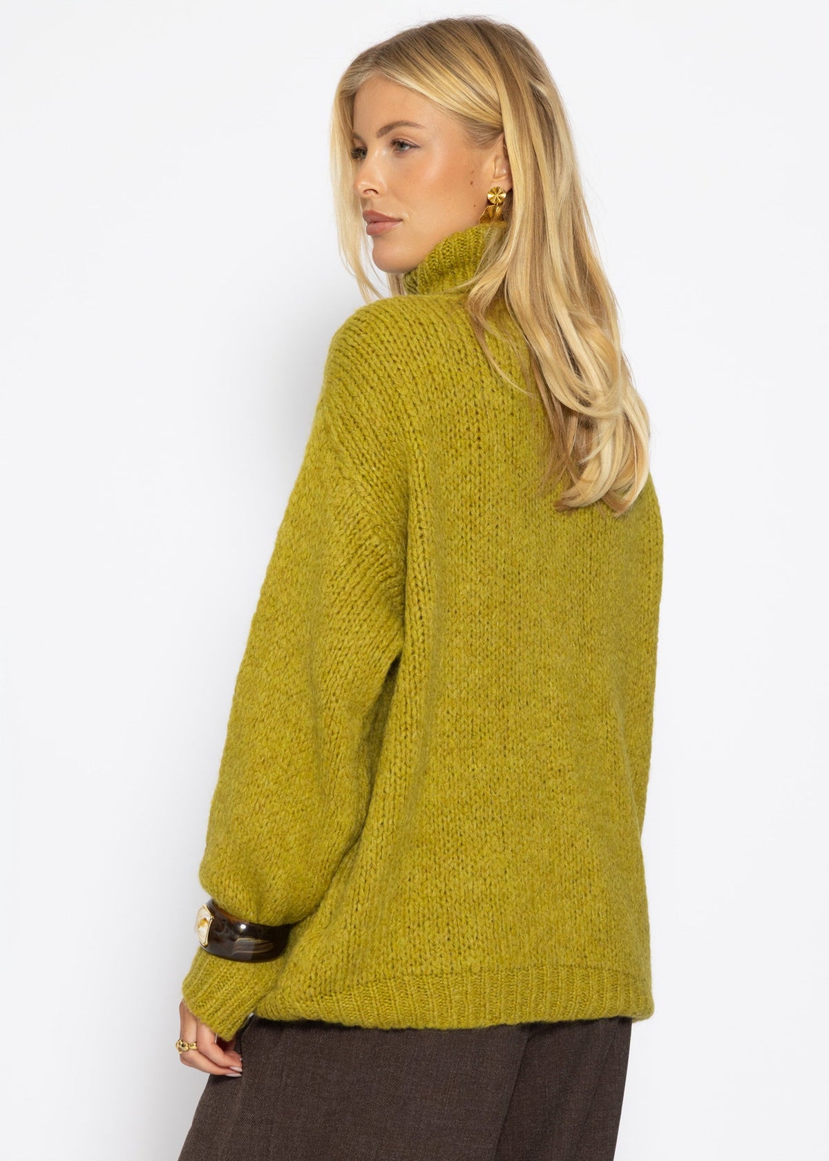 Pull en maille épaisse avec col roulé - vert olive
