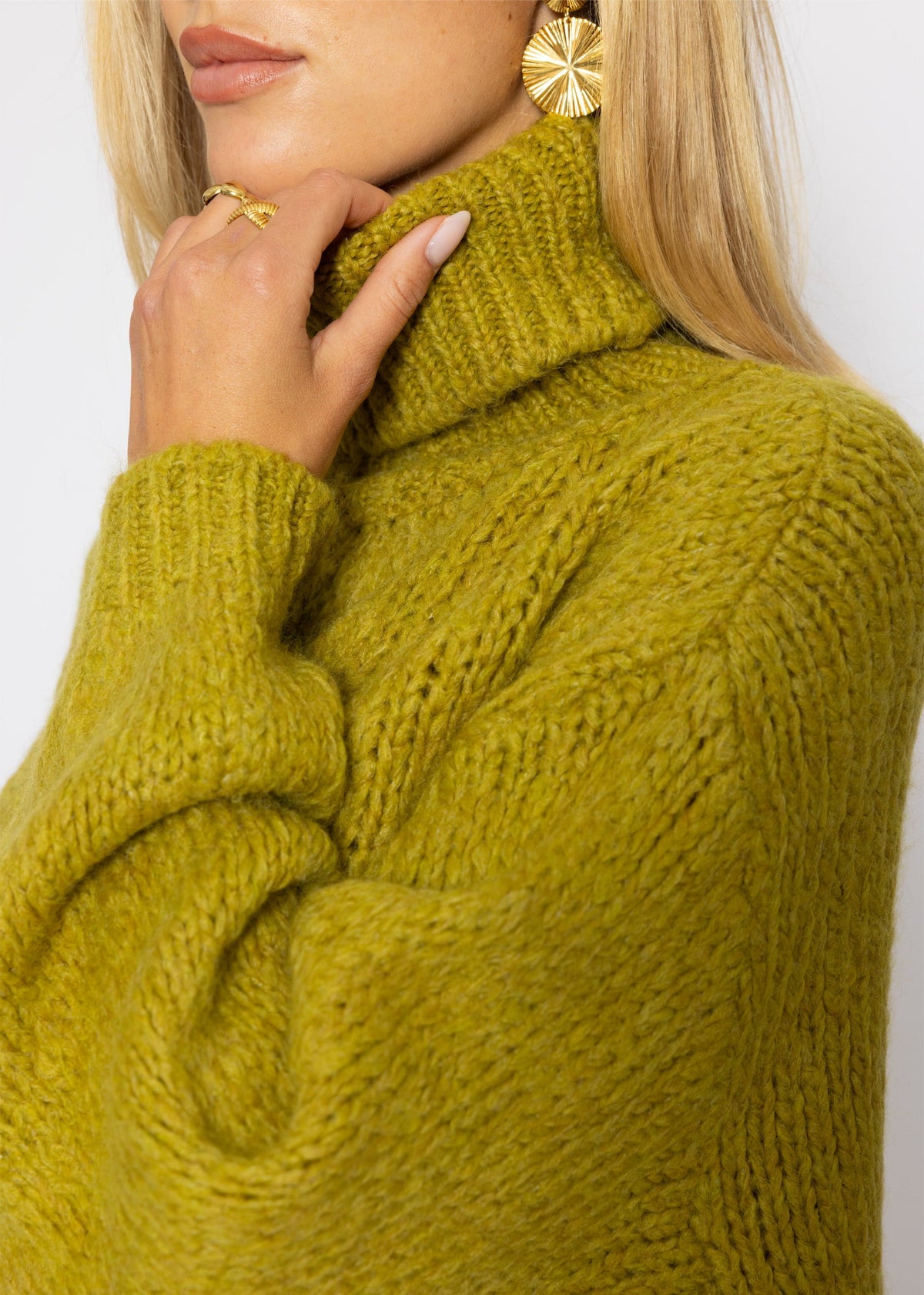 Pull en maille épaisse avec col roulé - vert olive