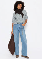 Pull en tricot à manches courtes avec décolleté en V - gris clair