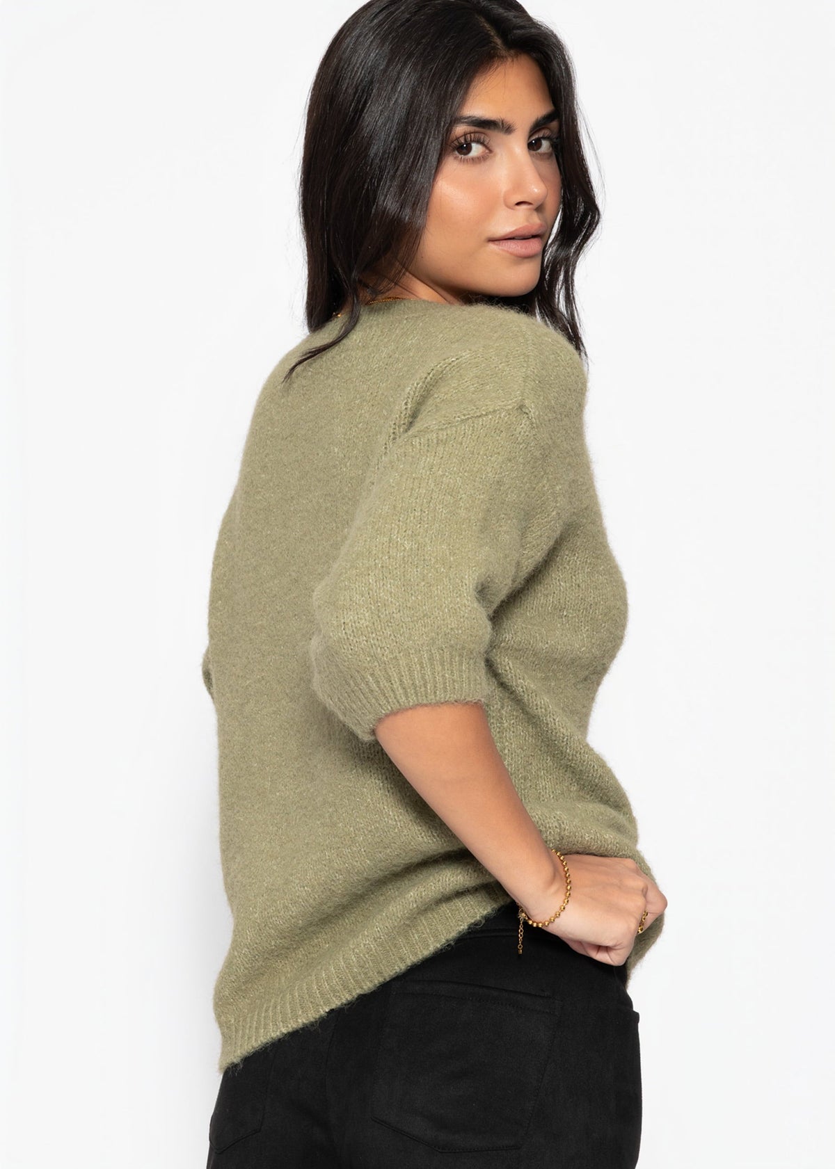 Pull en tricot à manches courtes avec décolleté en V - kaki