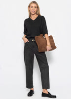 Pull en tricot à manches courtes avec décolleté en V - noir