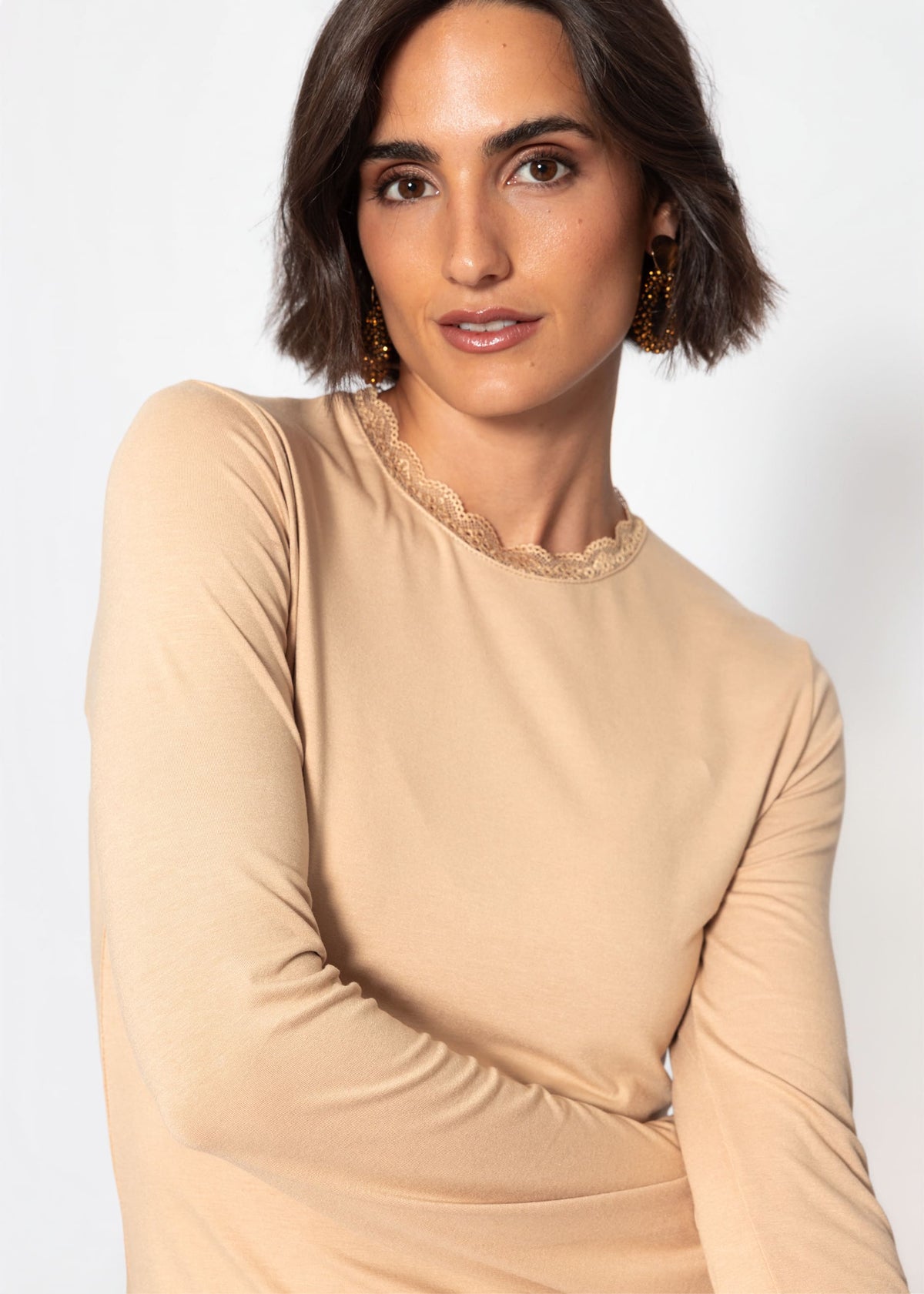 T-shirt à manches longues avec insert en dentelle - beige