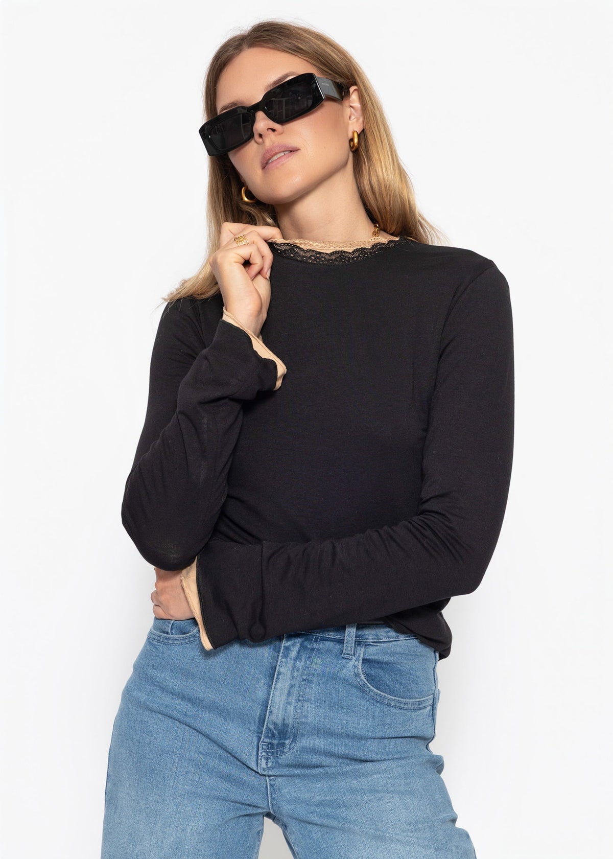 T-shirt à manches longues avec insert en dentelle - noir