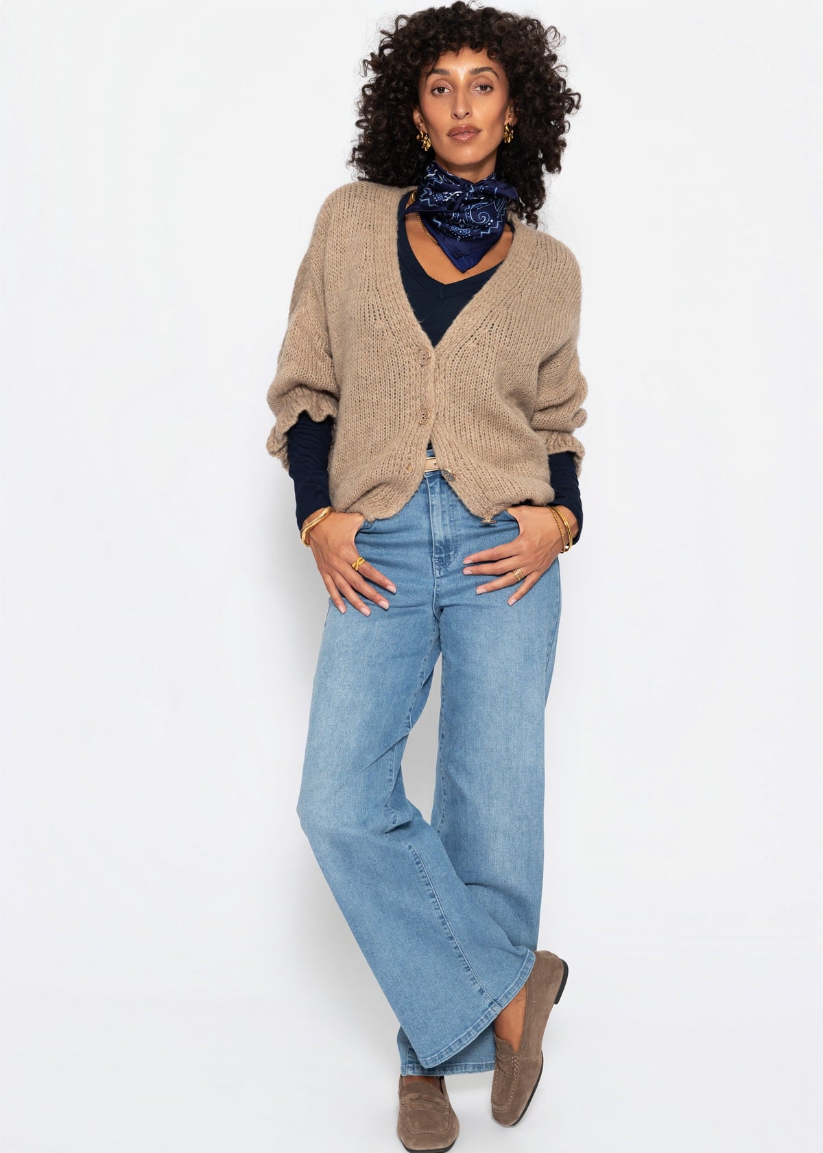 T-shirt à manches longues avec décolleté en V - bleu marine