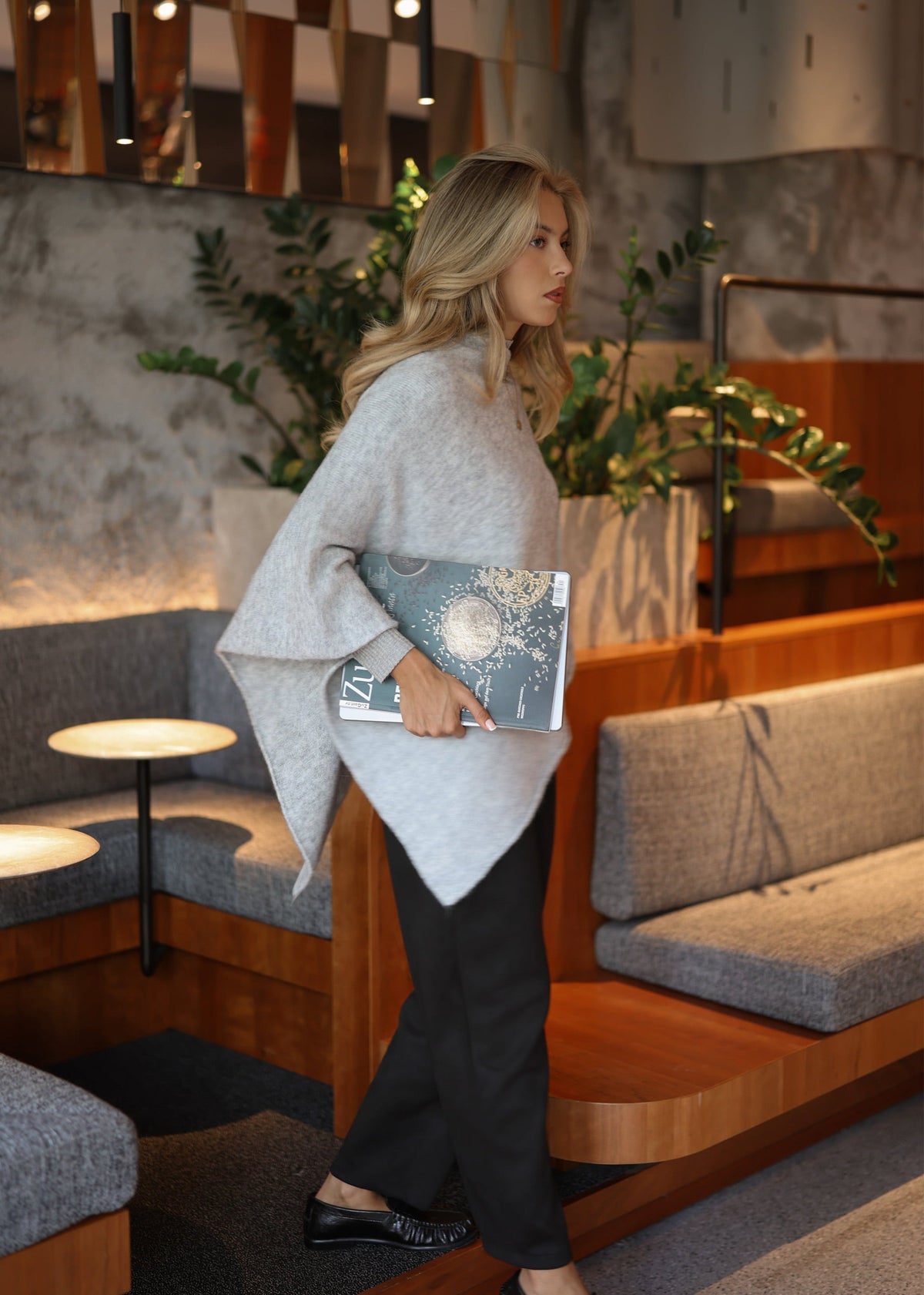 Poncho avec pourcentage de laine - gris