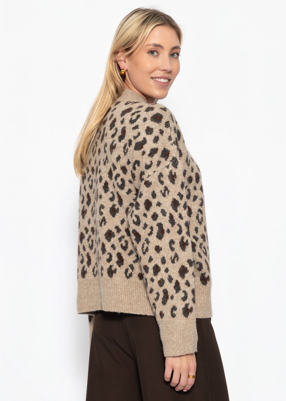 Pull à large côtes et motif léopard - beige