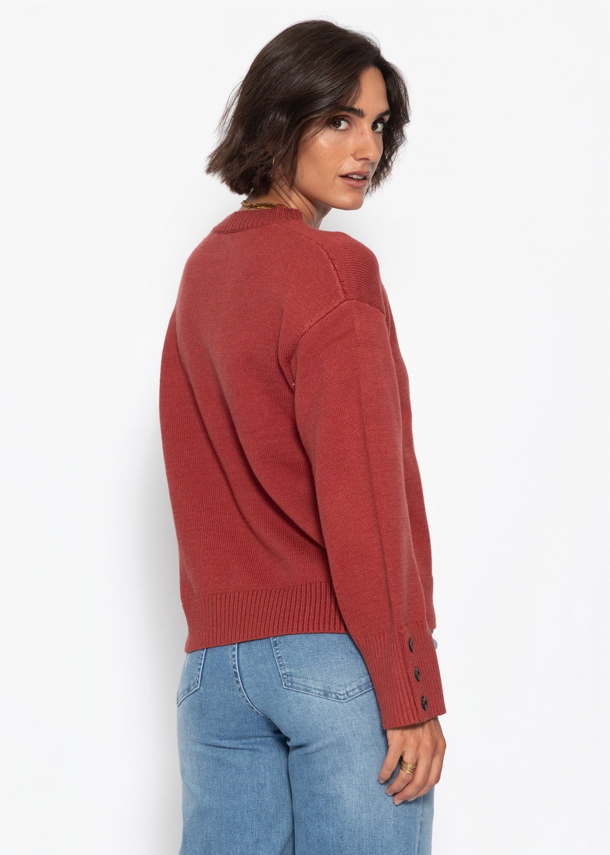 Pull en tricot avec détail de bouton - rouge rouille