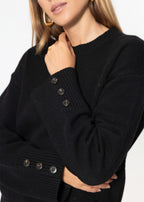 Pull en tricot avec détail de bouton - noir