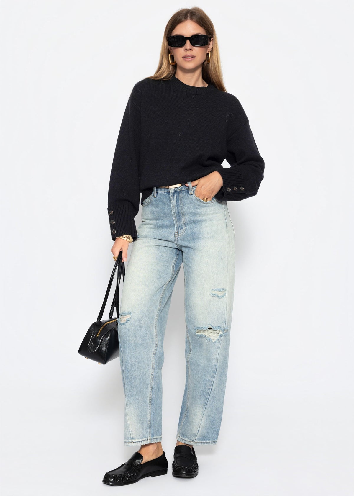 Pull en tricot avec détail de bouton - noir